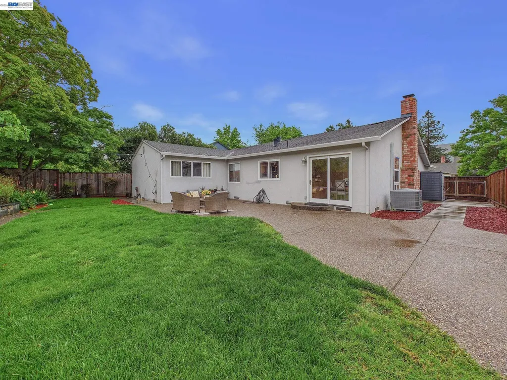 3749 Platt Court N Pleasanton CA 94588