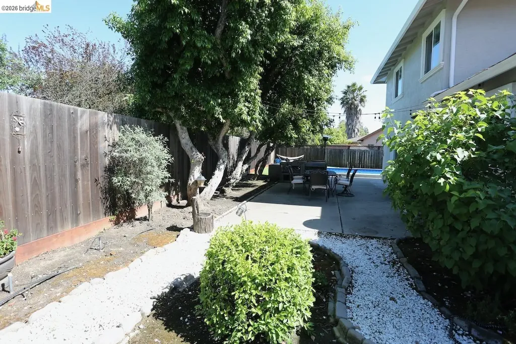 2198 La Orinda Place Concord CA 94518