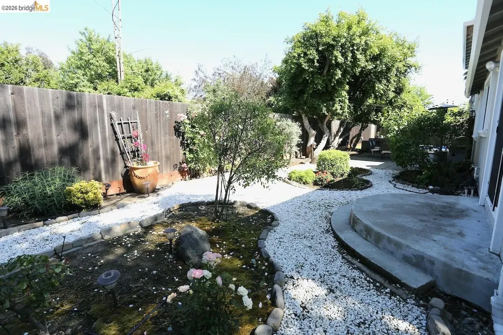 2198 La Orinda Place Concord CA 94518