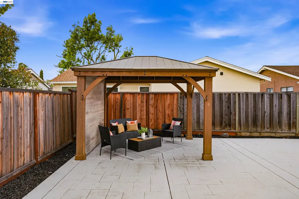 6738 Rancho Court Pleasanton CA 94588