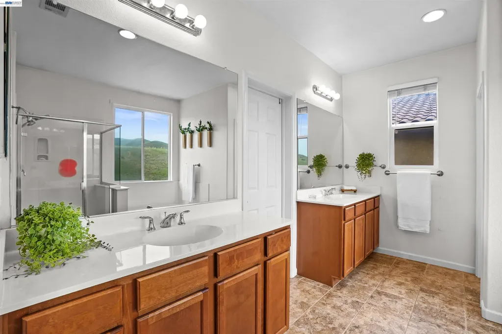 1048 Ashbridge Bay Drive Pittsburg CA 94565