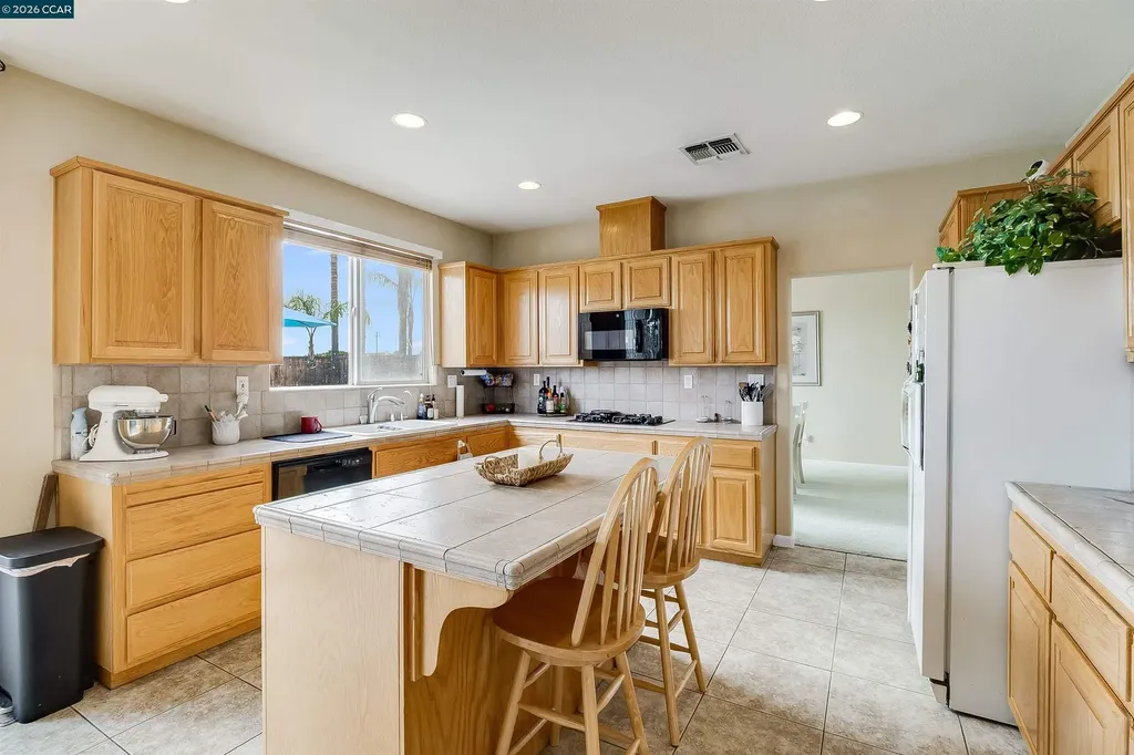 523 Whitehall Court Oakley CA 94561