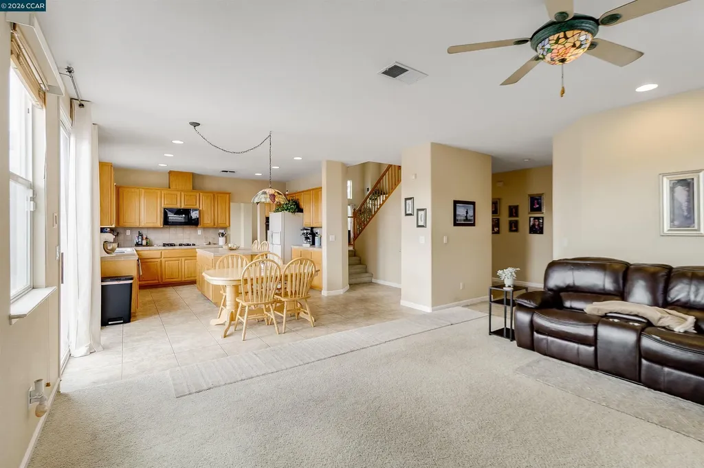 523 Whitehall Court Oakley CA 94561