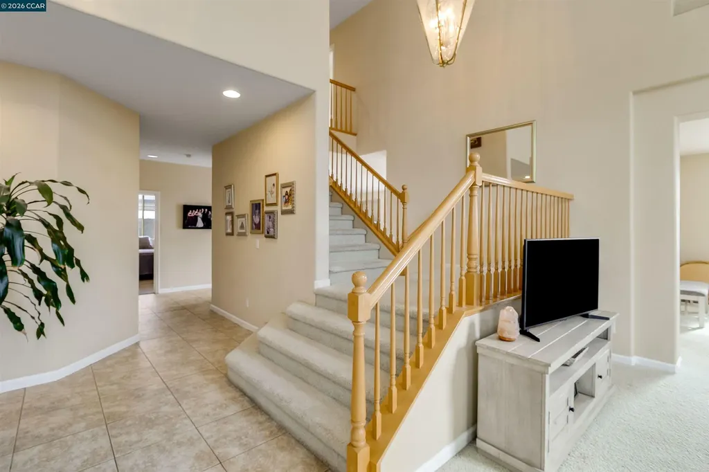 523 Whitehall Court Oakley CA 94561