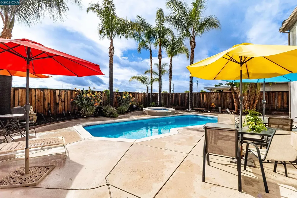 523 Whitehall Court Oakley CA 94561