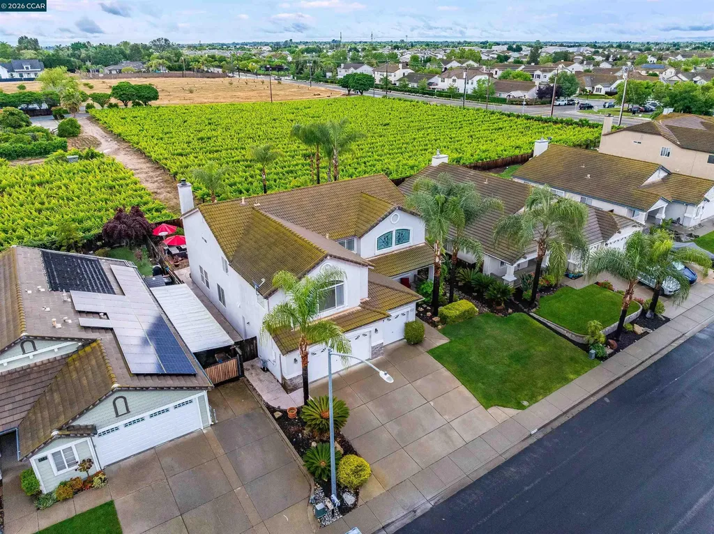523 Whitehall Court Oakley CA 94561