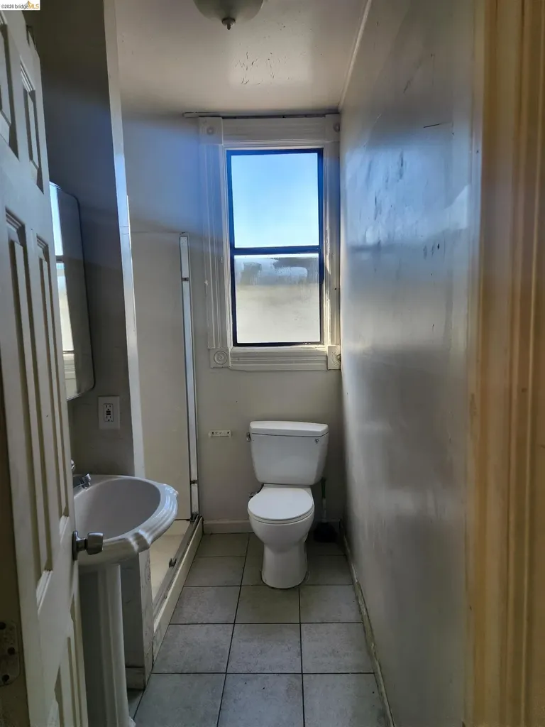 617 Fallon Street Oakland CA 94607