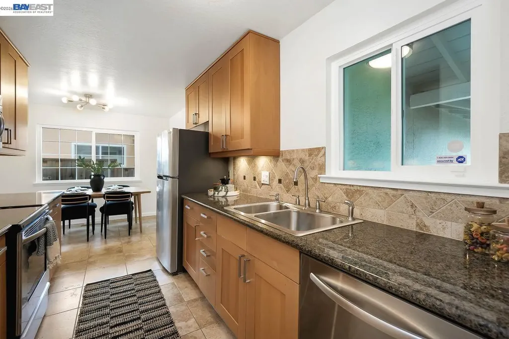 35975 Ruschin Drive Newark CA 94560