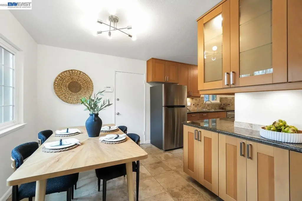 35975 Ruschin Drive Newark CA 94560