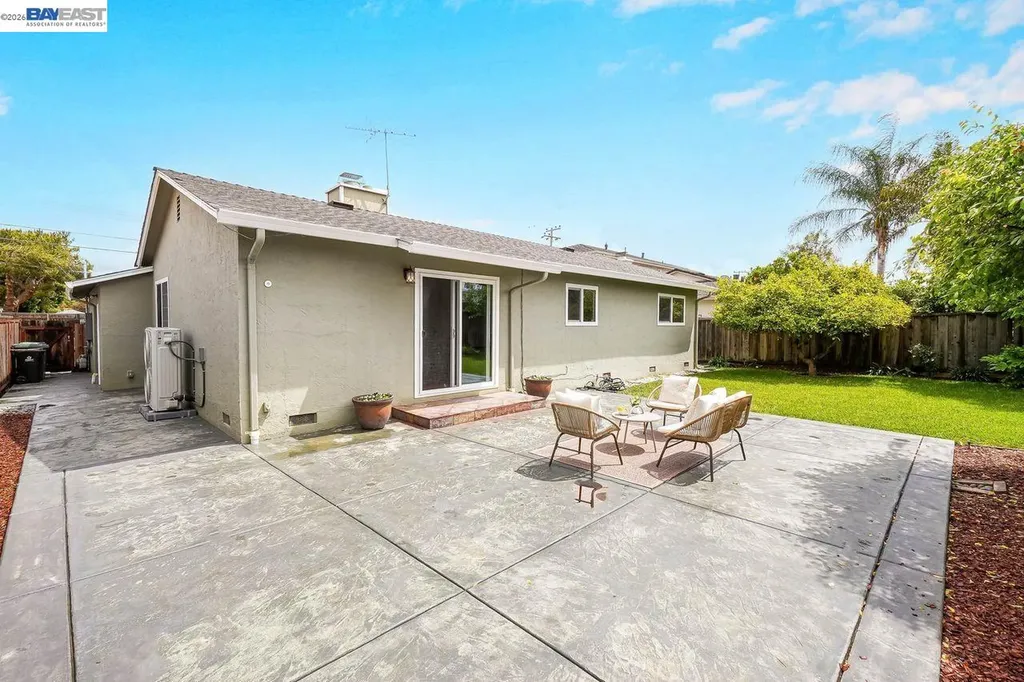 35975 Ruschin Drive Newark CA 94560