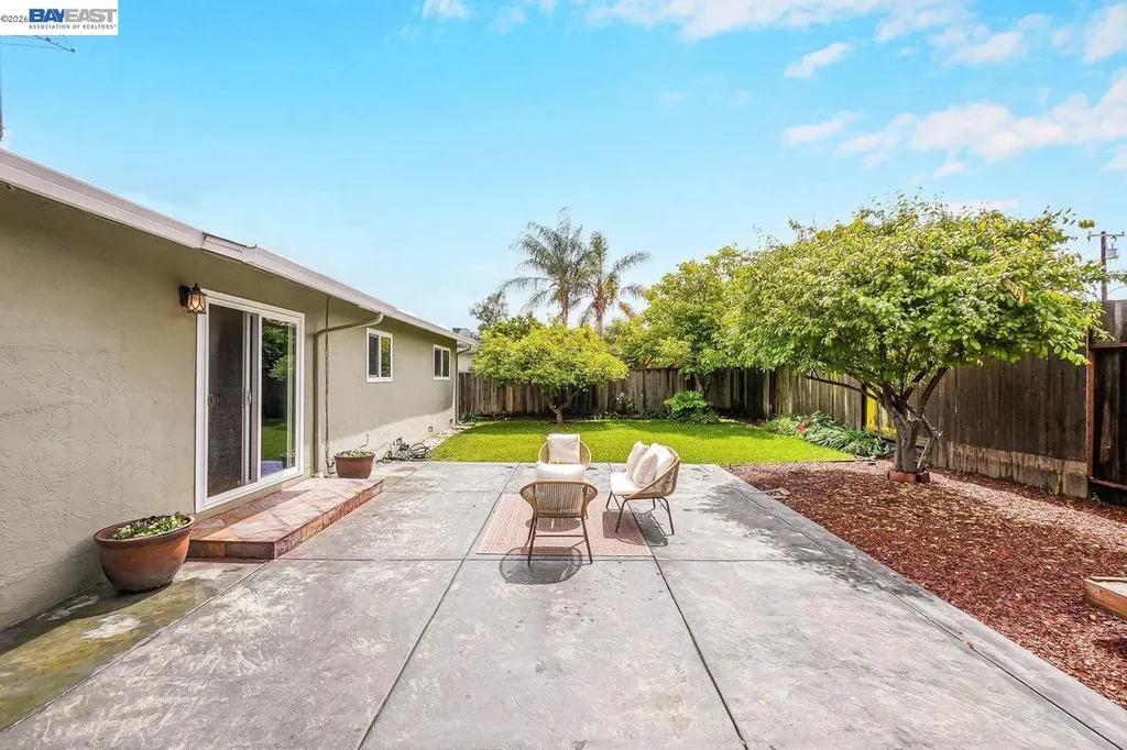 35975 Ruschin Drive Newark CA 94560