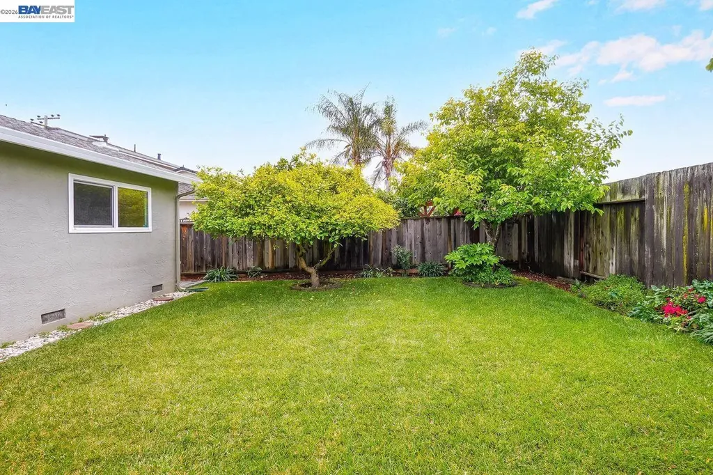 35975 Ruschin Drive Newark CA 94560