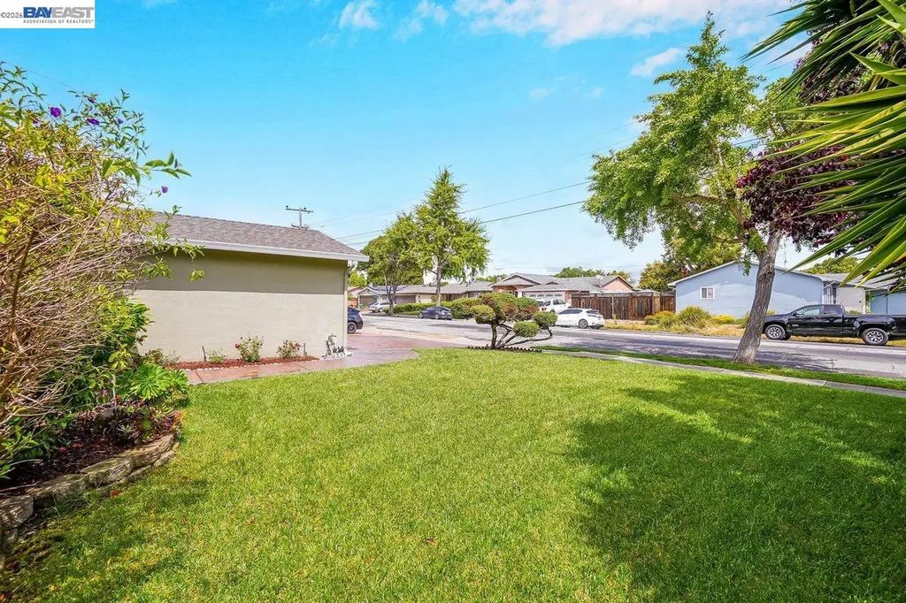 35975 Ruschin Drive Newark CA 94560