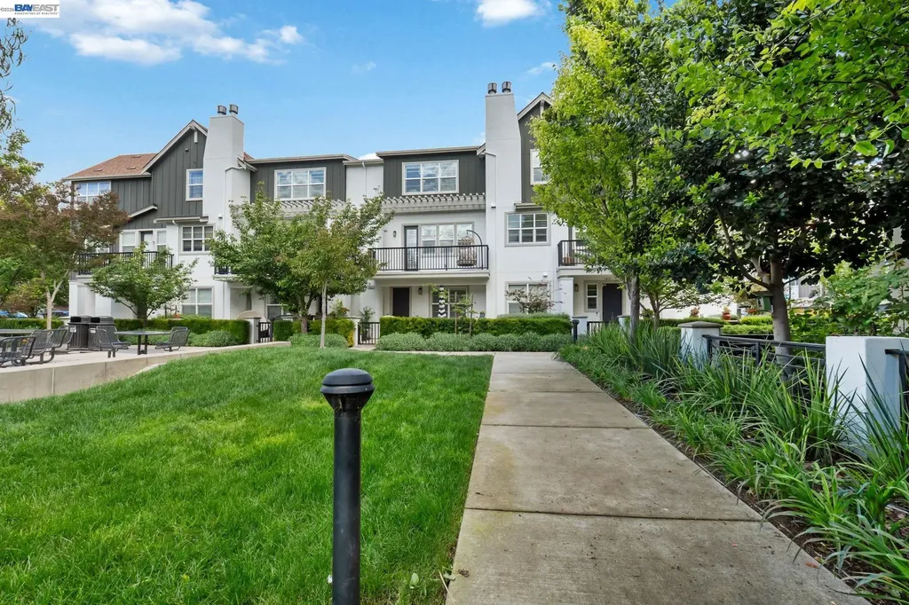 3832 Camino Loop Dublin CA 94568
