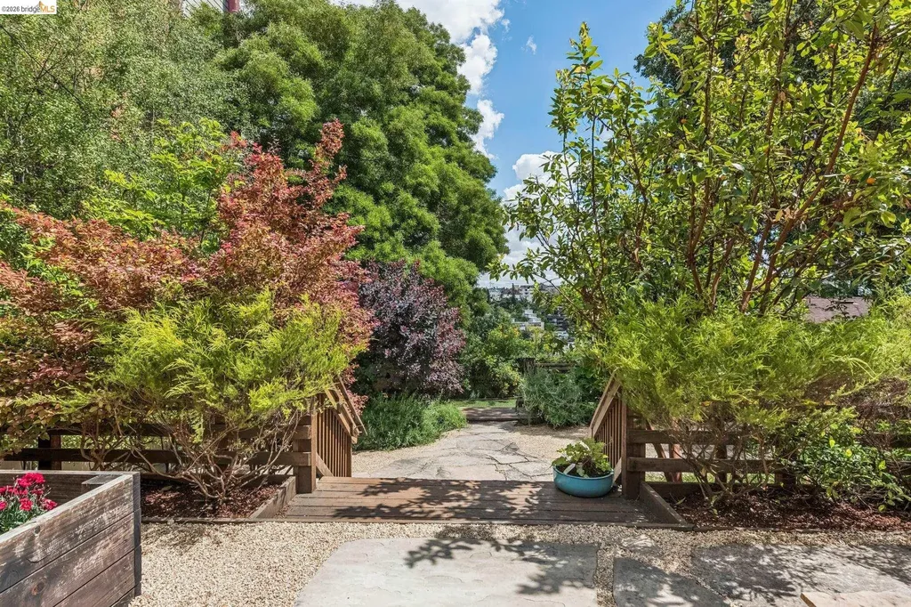 608 Jean Street Oakland CA 94610