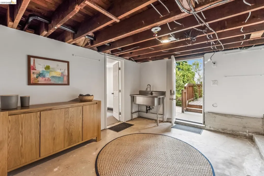 608 Jean Street Oakland CA 94610