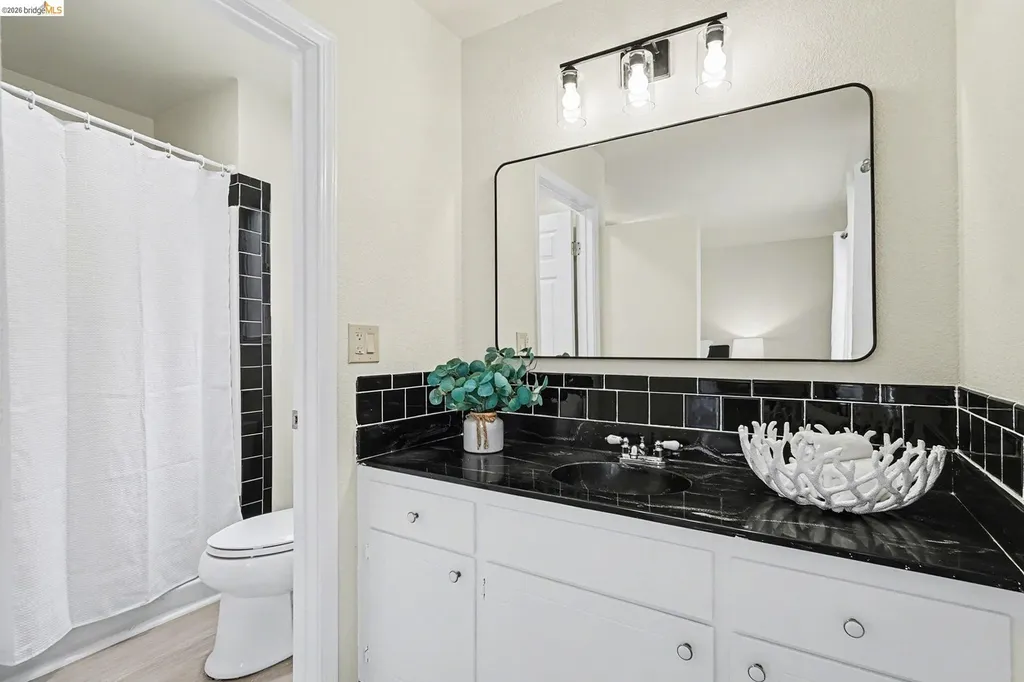 2713 Del Oro Circle Antioch CA 94509