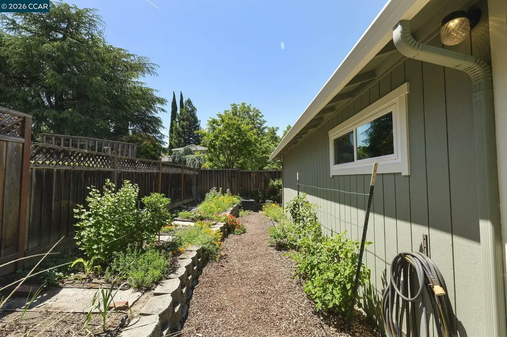1270 Windermere Way Concord CA 94521