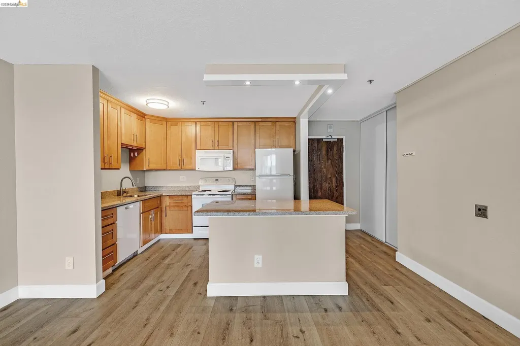 555 Pierce Street Albany CA 94706
