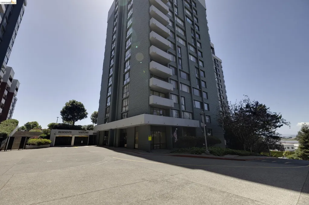 555 Pierce Street Albany CA 94706