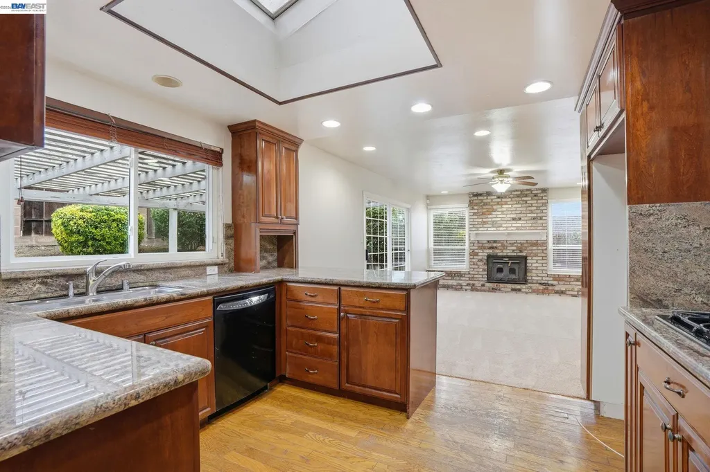 311 Huntington Drive Antioch CA 94509
