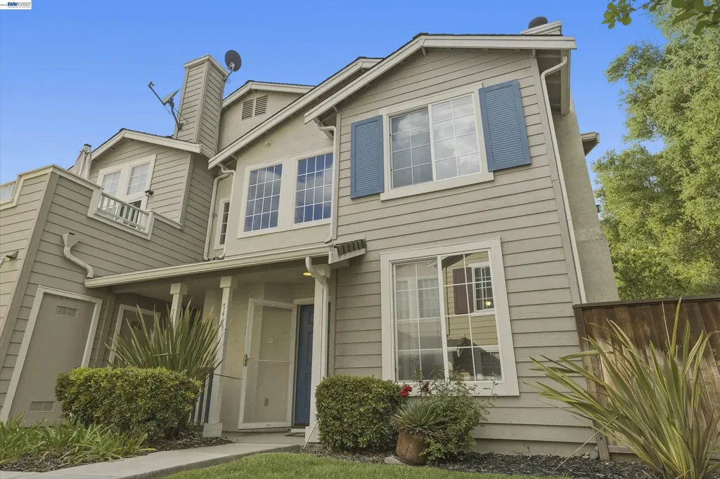7445 Brigadoon Way Dublin CA 94568