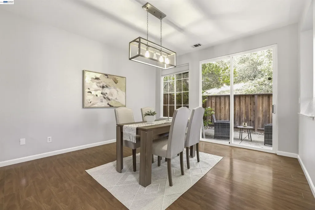 7445 Brigadoon Way Dublin CA 94568