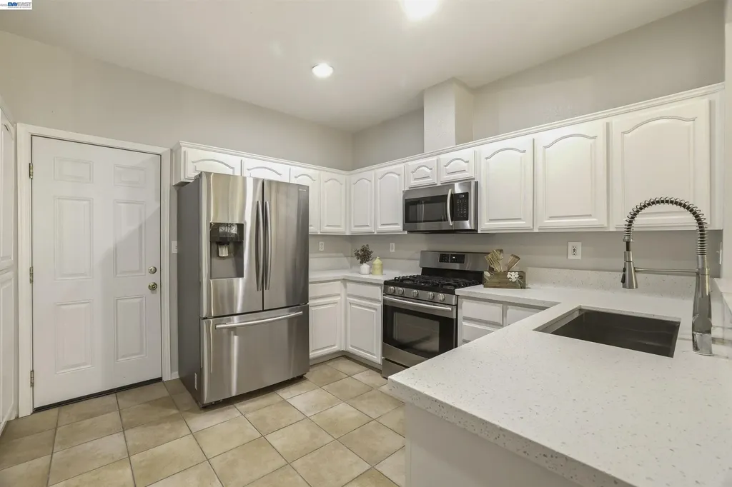 7445 Brigadoon Way Dublin CA 94568