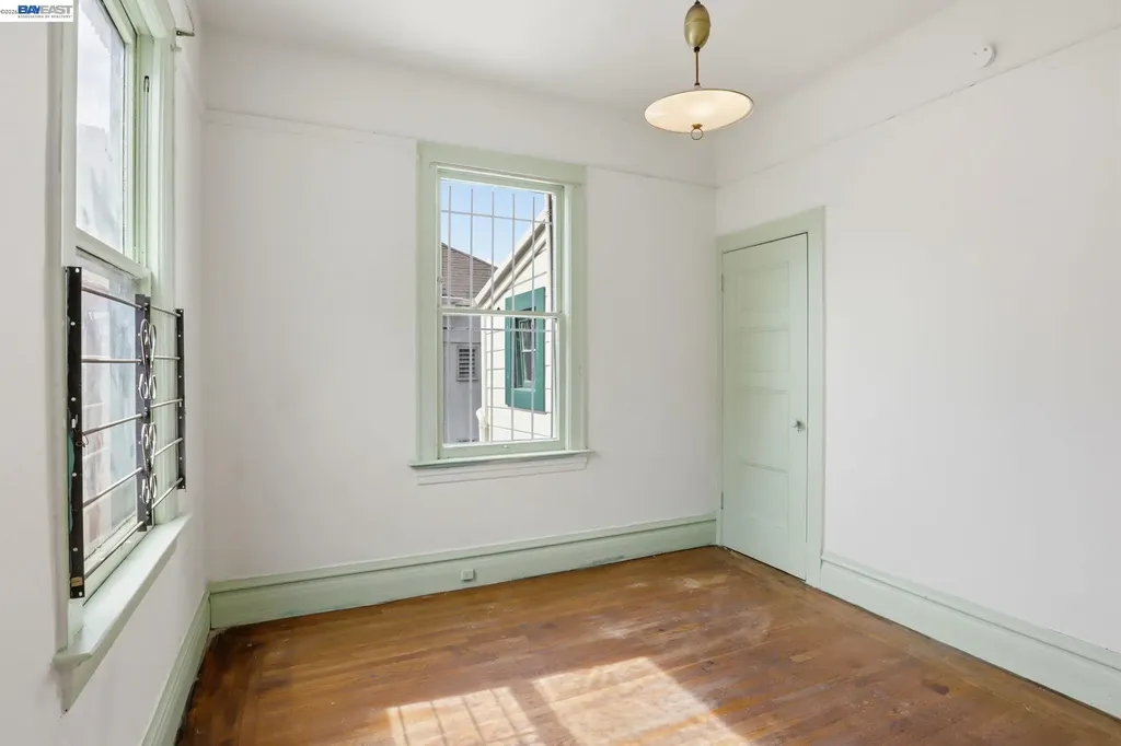 55 8th Street Oakland CA 94607