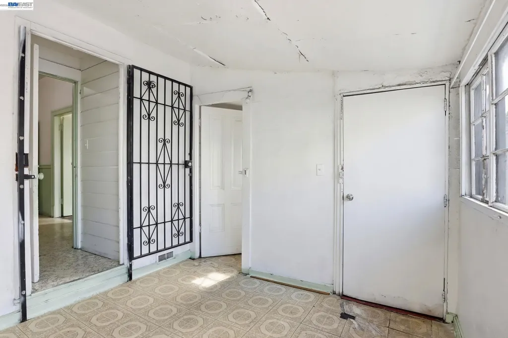 55 8th Street Oakland CA 94607