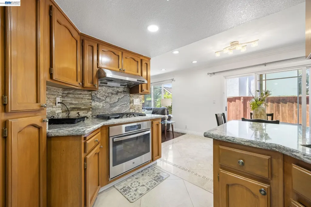 2859 El Capitan Drive Pleasanton CA 94566