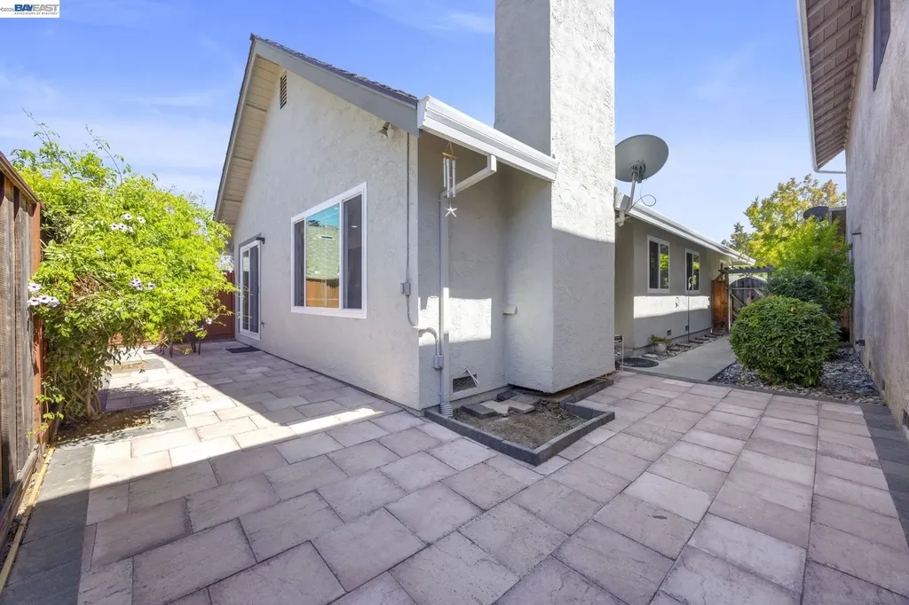 2859 El Capitan Drive Pleasanton CA 94566