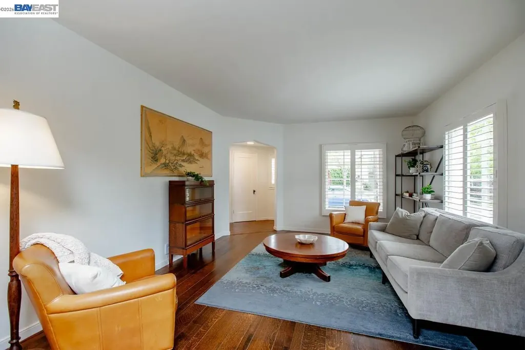905 Del Mar Avenue Alameda CA 94501