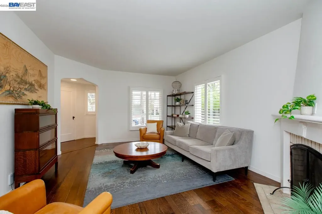 905 Del Mar Avenue Alameda CA 94501