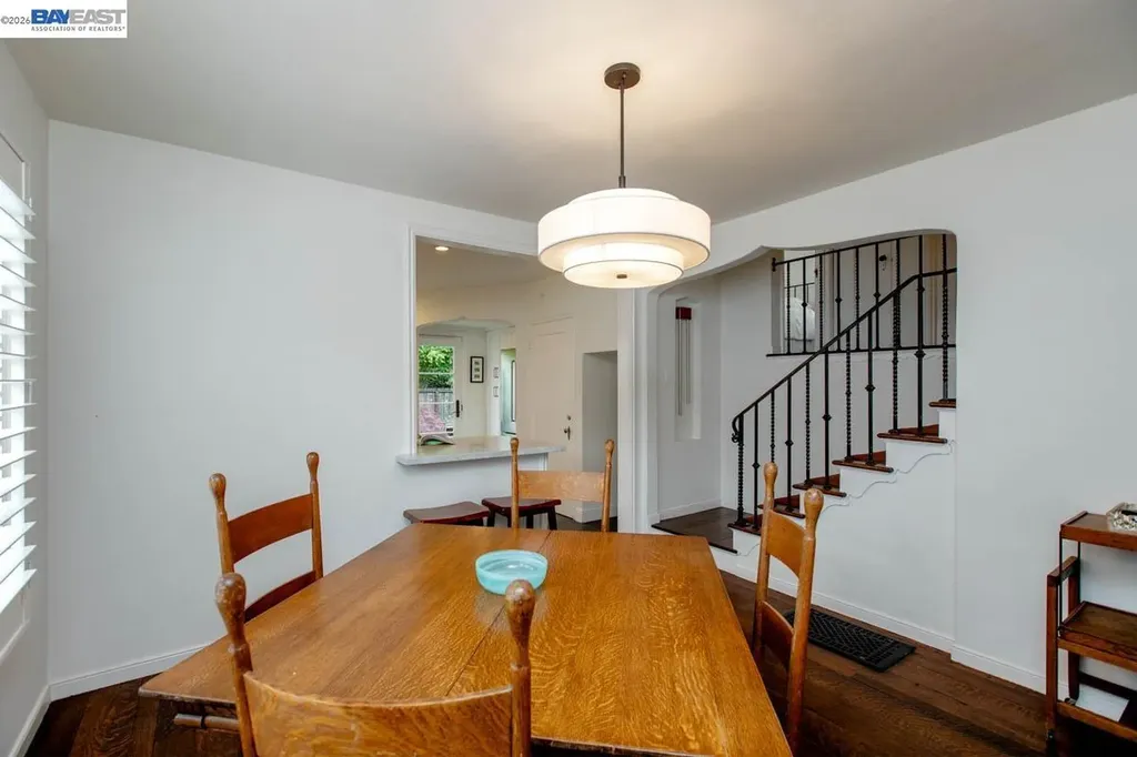 905 Del Mar Avenue Alameda CA 94501