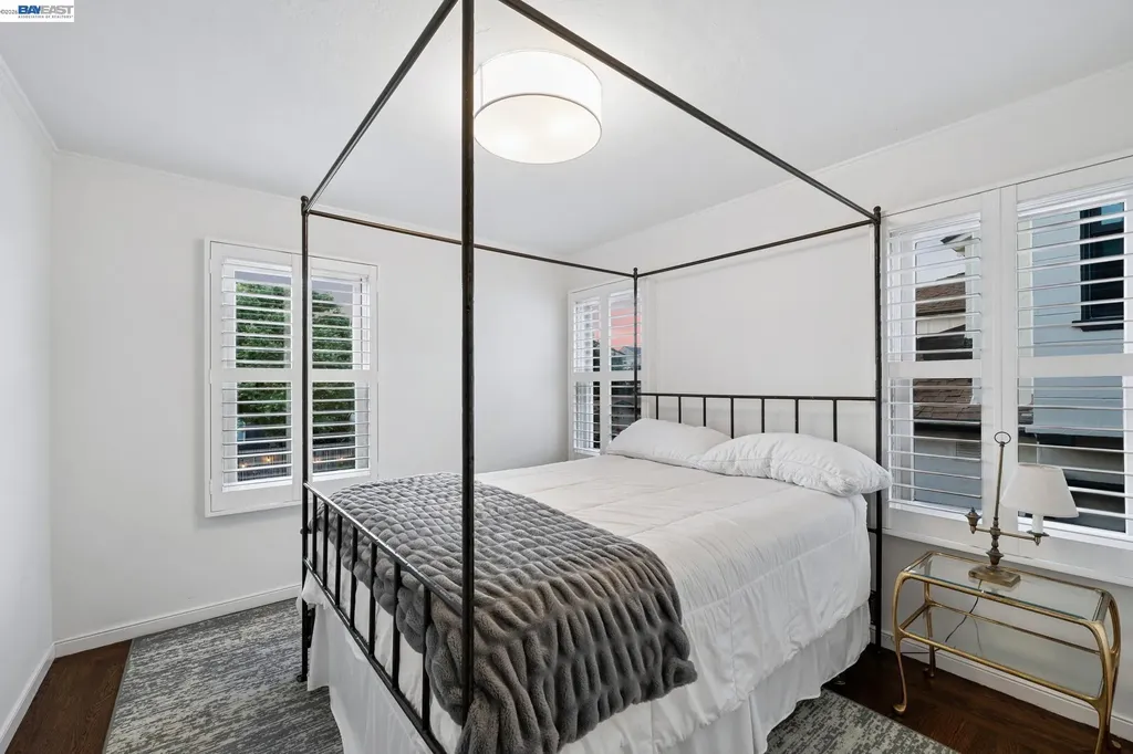 905 Del Mar Avenue Alameda CA 94501