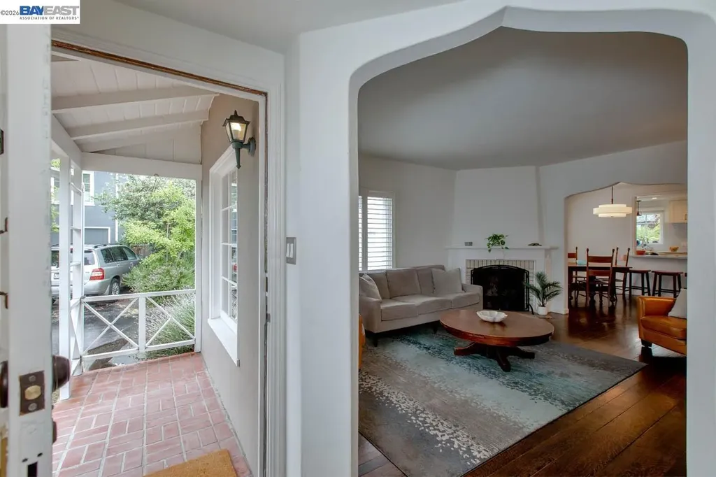 905 Del Mar Avenue Alameda CA 94501