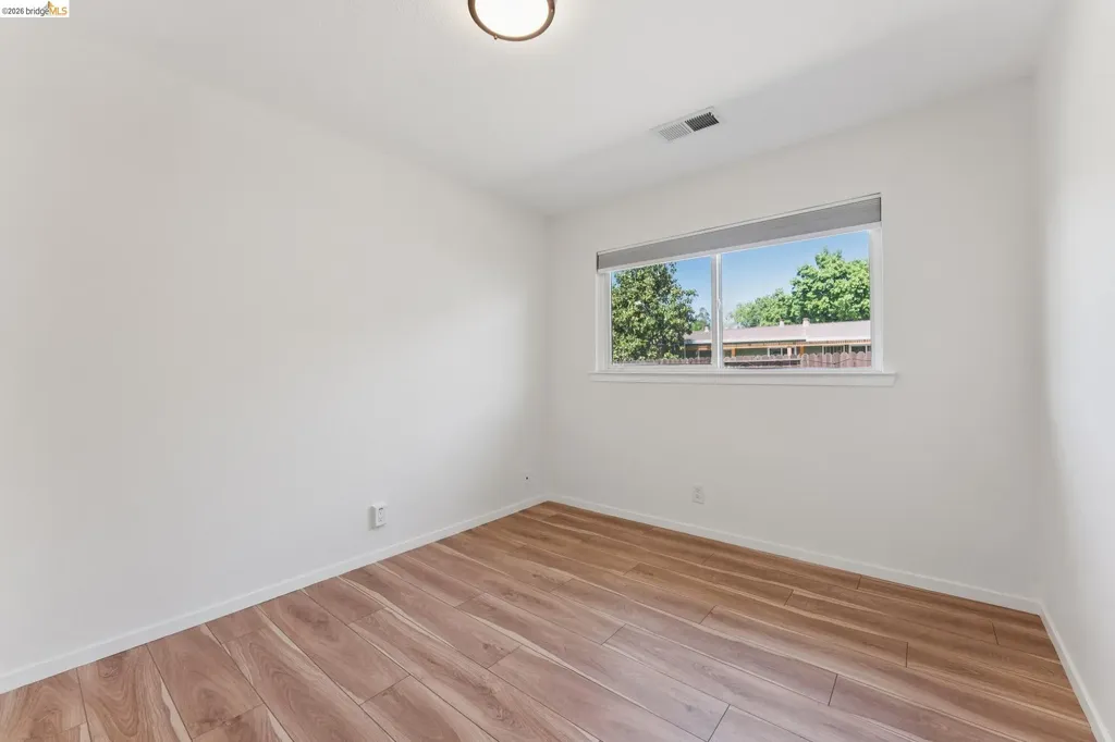 1300 Evergreen Drive Concord CA 94520