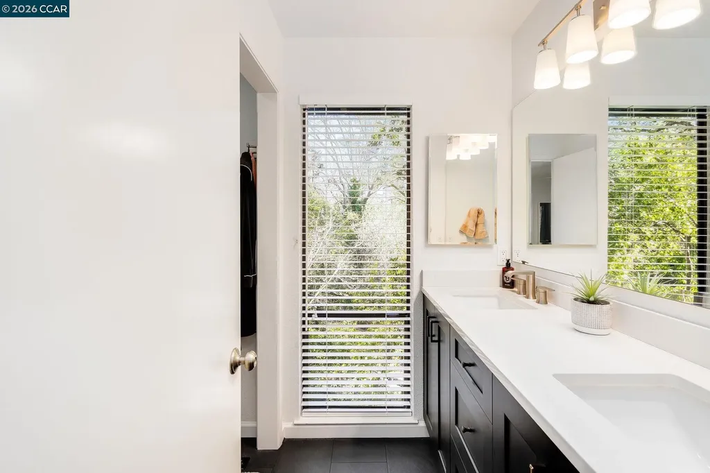 919 Dewing Avenue Lafayette CA 94549