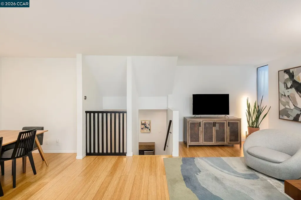 919 Dewing Avenue Lafayette CA 94549
