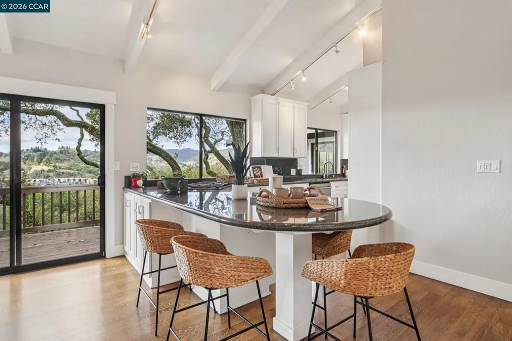 858 Mountain View Drive Lafayette CA 94549