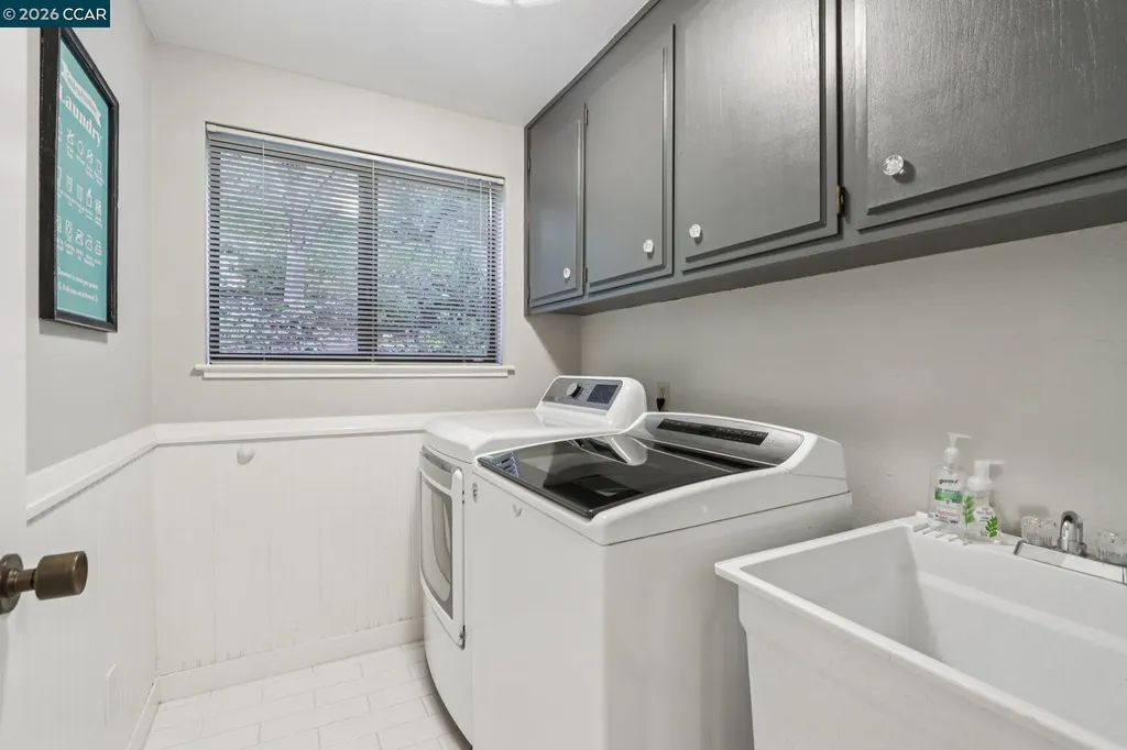 858 Mountain View Drive Lafayette CA 94549