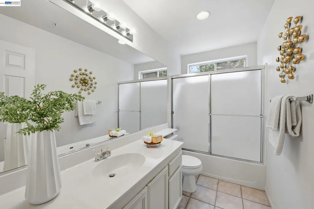 1013 Montoya Terrace Union City CA 94587