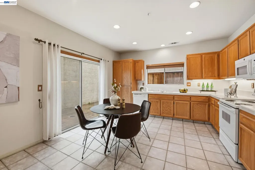 1013 Montoya Terrace Union City CA 94587
