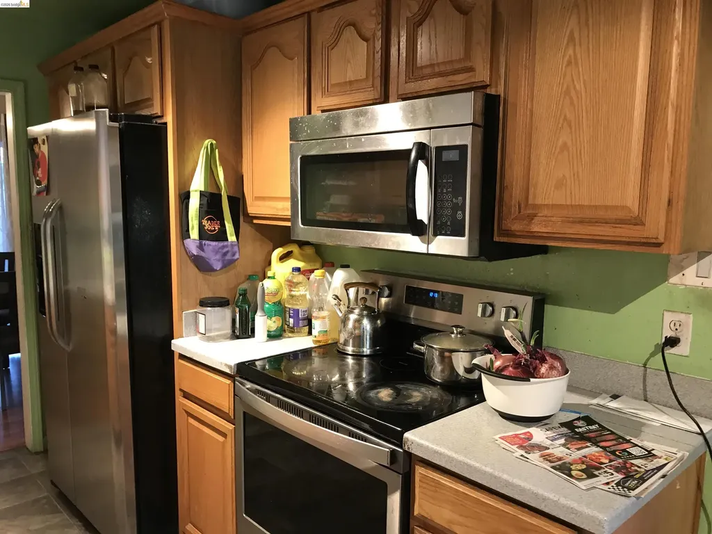 27770 Dickens Avenue Hayward CA 94544