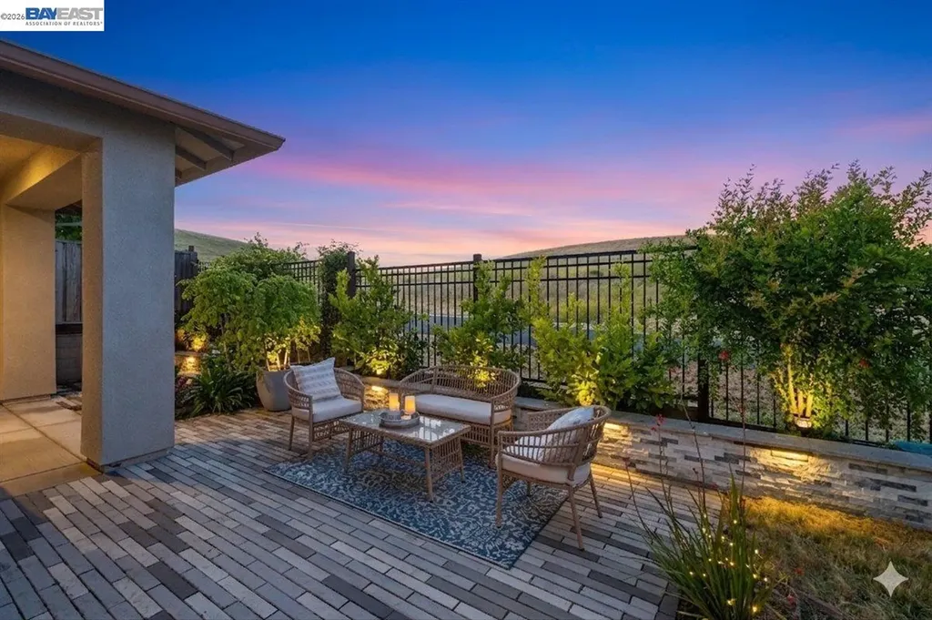 4527 Pine Mountain Way Dublin CA 94568