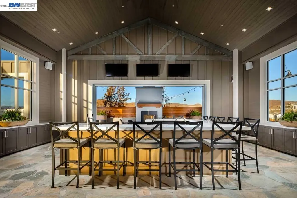 4527 Pine Mountain Way Dublin CA 94568