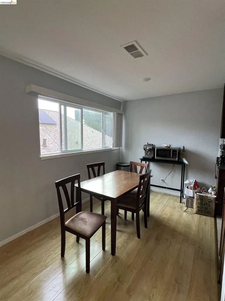 2636 Warring Street Berkeley CA 94704