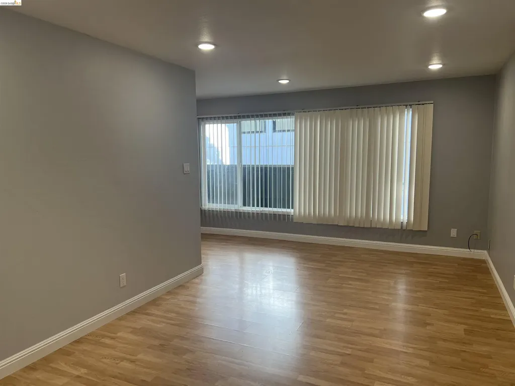 2636 Warring Street Berkeley CA 94704