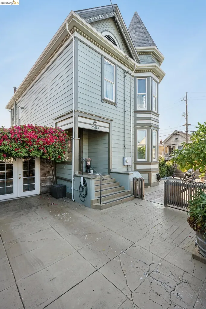 2503 16th Street Oakland CA 94601
